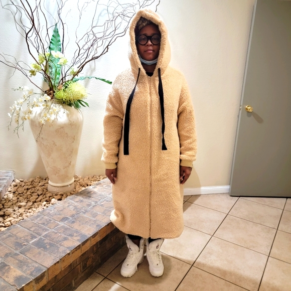Long Teddy Bear Cream Fleece Coat - Picture 1 of 3